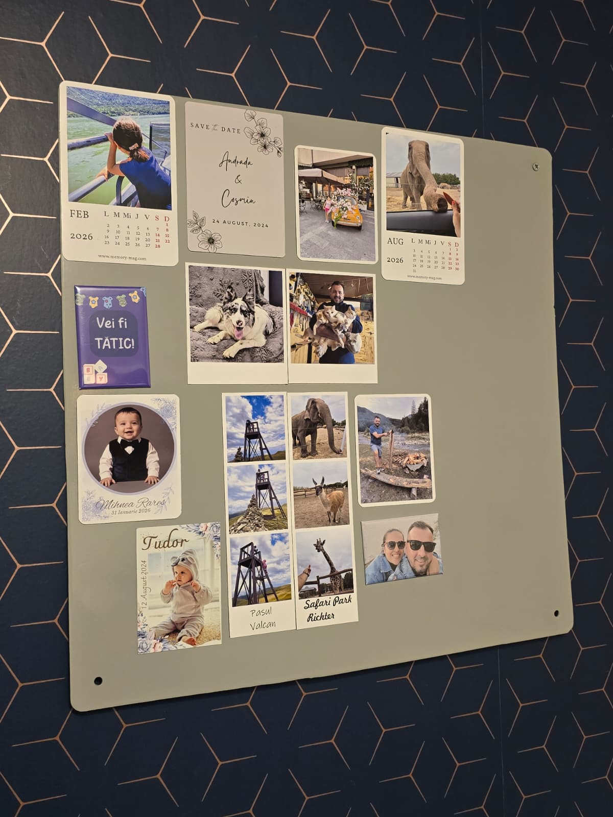 Tablă pentru magneți – 48×48 cm