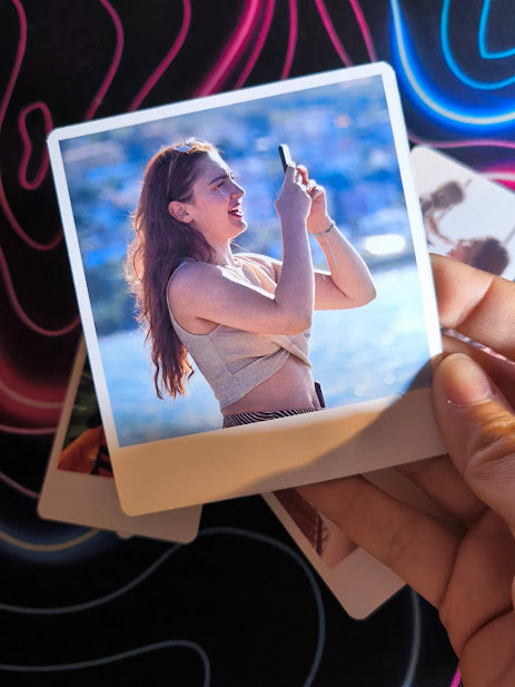 Magnet tip Polaroid