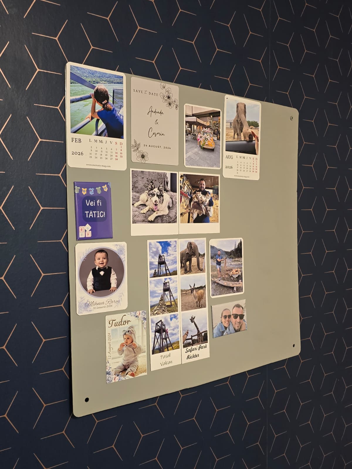 Tablă pentru magneți – 48×48 cm